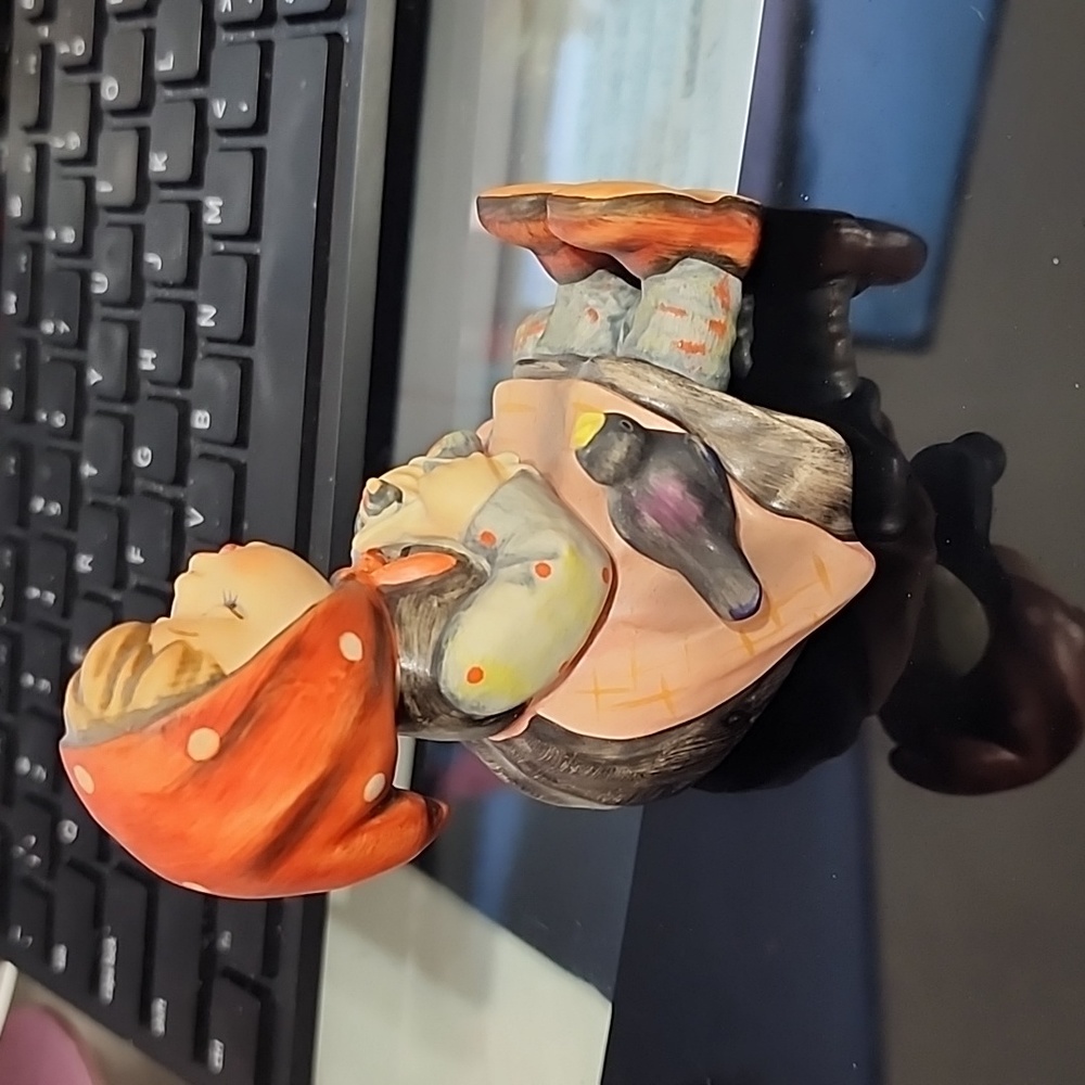 Goebel 69 Hummel "Happy Pastime" - Picture 4 of 5
